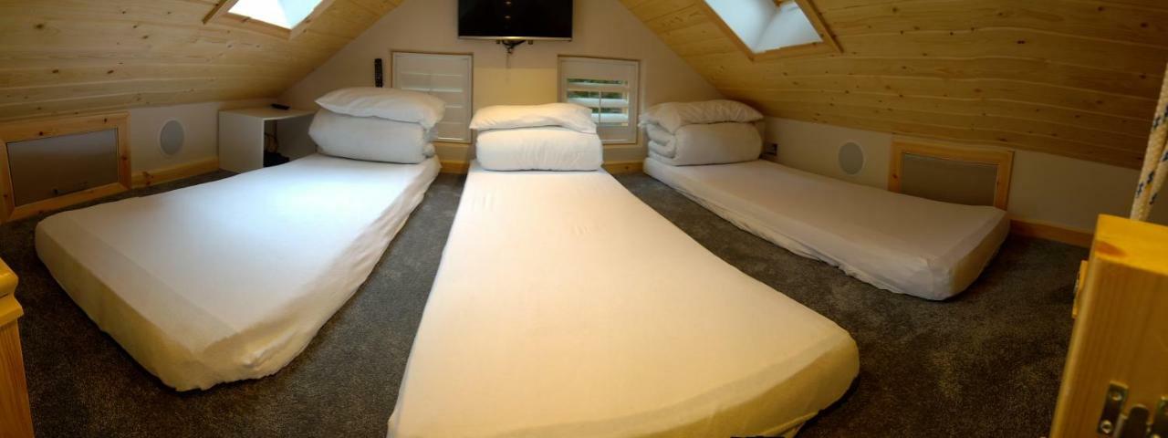Alum Chine Log Cabin Villa Bournemouth Buitenkant foto